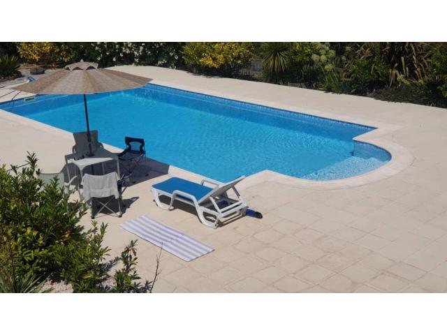 House for Sale with Pool near Fatima