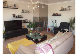 Beautifully 4 bedroom townhouse
