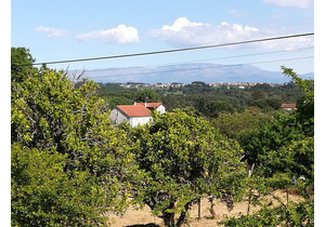 House  with fantastic and open views to the Serra da Estrela.