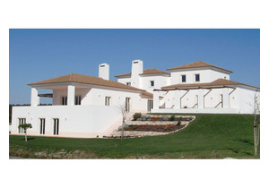Exclusive and private, Quintas de Óbidos establishes