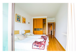 Lagos 2 bed Apartment, great location walking distance to all amenitie