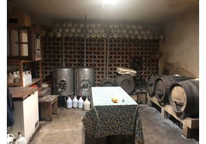 Villa is located in a quiet and isolated area of the city of Santa Ovaia