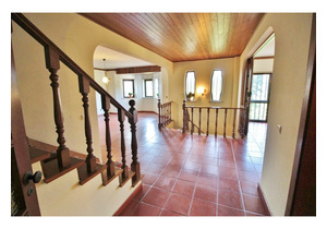 5 bedroom townhouse located in Carcavelos - Cascais