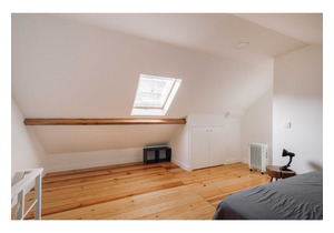 Bright 2-bedroom apartment for sale in Lisbon