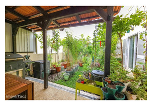 Excellent T4 House