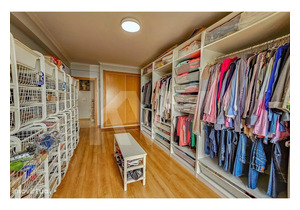Excellent T4 House