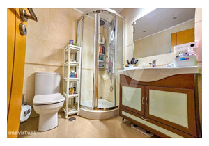 Excellent T4 House