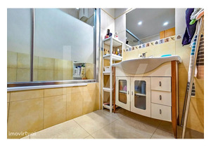 Excellent T4 House