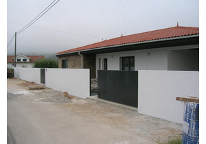 New 3 bedroom, 2 bath, highly efficient and mobility friendly home near Coimbra.
