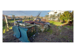 Granite stoned village house with 3 bedrooms and a garage to be renovated