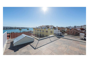 5 Bed House Split Into 3 Apartments In Portimao Algarve