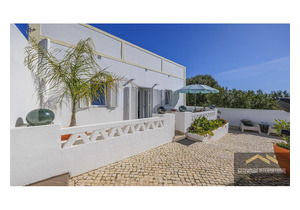 2 Bed House Plus A Separate Studio In Benafim Loule Algarve
