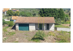 4 bedroom house ready to move into with 3,564 m2 of land
