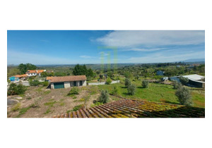 4 bedroom house ready to move into with 3,564 m2 of land