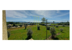 4 bedroom house ready to move into with 3,564 m2 of land