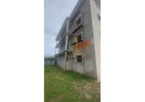 6 bedroom house partially built with an approved project