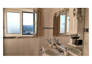 Lakeview 4 Bed - class-A renovated Villa