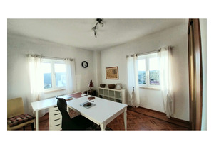 Lakeview 4 Bed - class-A renovated Villa