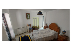 3 bedroom detached house ready to move into and semi furnished