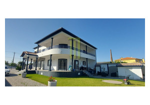 5 bedroom detached house, ready to move into and semi-furnished