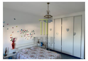 5 bedroom detached house, ready to move into and semi-furnished
