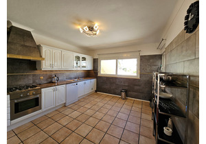 Semi Detached Sea View Townhouse  /  Moradia geminada Vista Mar