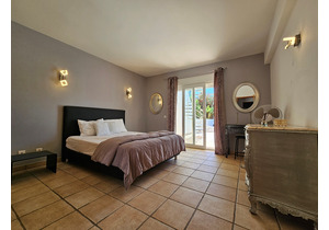 Semi Detached Sea View Townhouse  /  Moradia geminada Vista Mar
