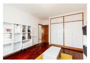 Detached 4-bedroom house in Gândara dos Olivais, Leiria.