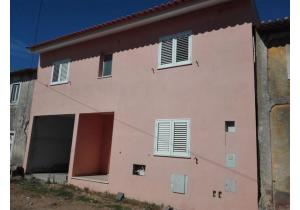 Bank Property, Unfinished 4 Bedroom House in Cadima