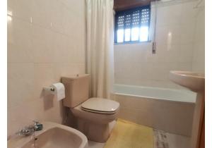 Detached House with Land in Moinhos, Miranda do Corvo