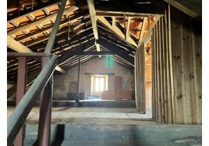 Bank Property, Detached House to Renovate