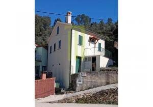 Village house in Rio de Mel