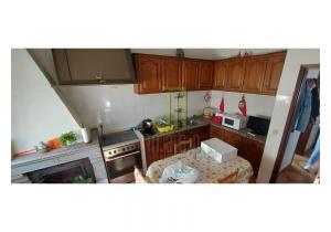 5 bedroom house ready to move into