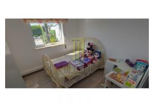 5 bedroom house ready to move into
