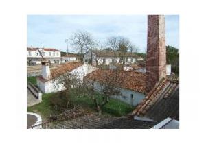 8-bed all ensuite Villa with land
