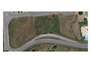 Plot of land for construction with 816 m2