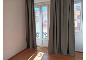 Lisbon Apartment