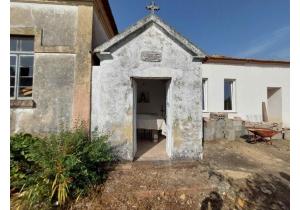 Charming farmhouse for sale in a quiet and green area of Águeda de Cima  in Aveiro, Portugal