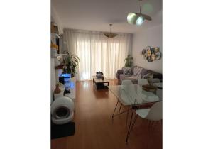 Spacious 2-bedroom apartment on the ground floor for sale in Santa Cruz, Madeira