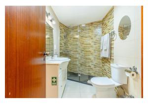 Cozy 2-Bedroom Apartment for Sale in Caniço