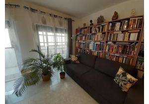 Sun-drenched T2 in Olhão Baixa – 200m from the waterfront and free parking