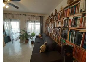 Sun-drenched T2 in Olhão Baixa – 200m from the waterfront and free parking